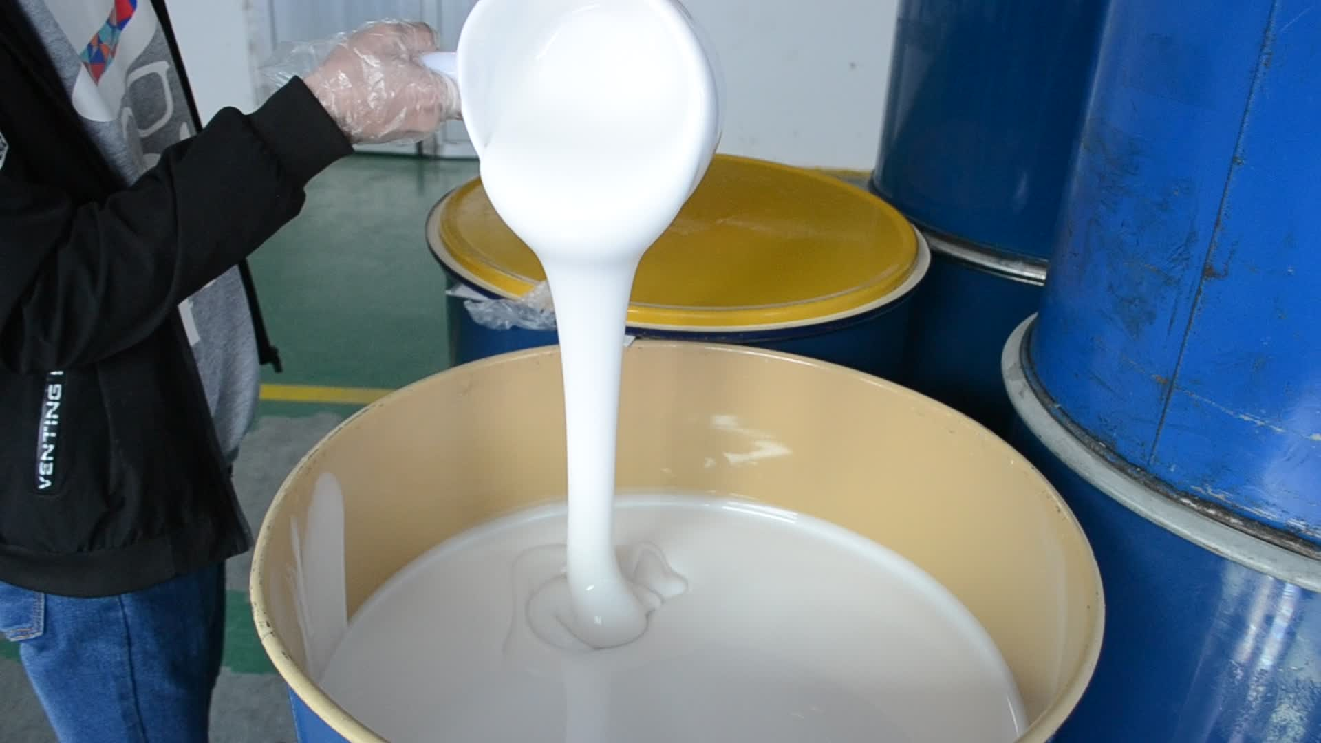 選購模具硅膠如何適應小批量與大批量生產的靈活需求？